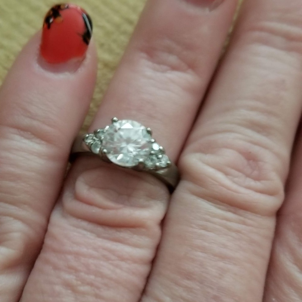 Vintage Silver Round Cut CZ Stone Ring Size 5.5